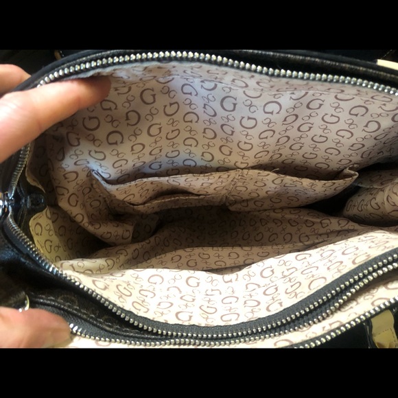 Guess purse NWOT - Picture 4 of 7